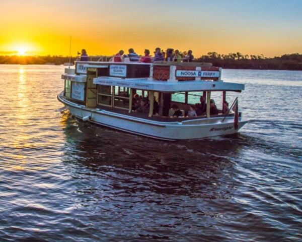 noosa ferry