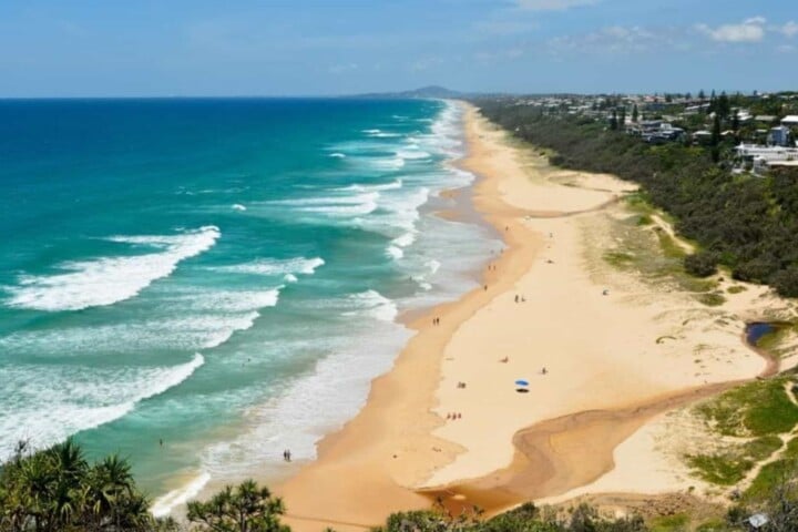 sunshine beach coastline with turquoise water and golden sand in noosa